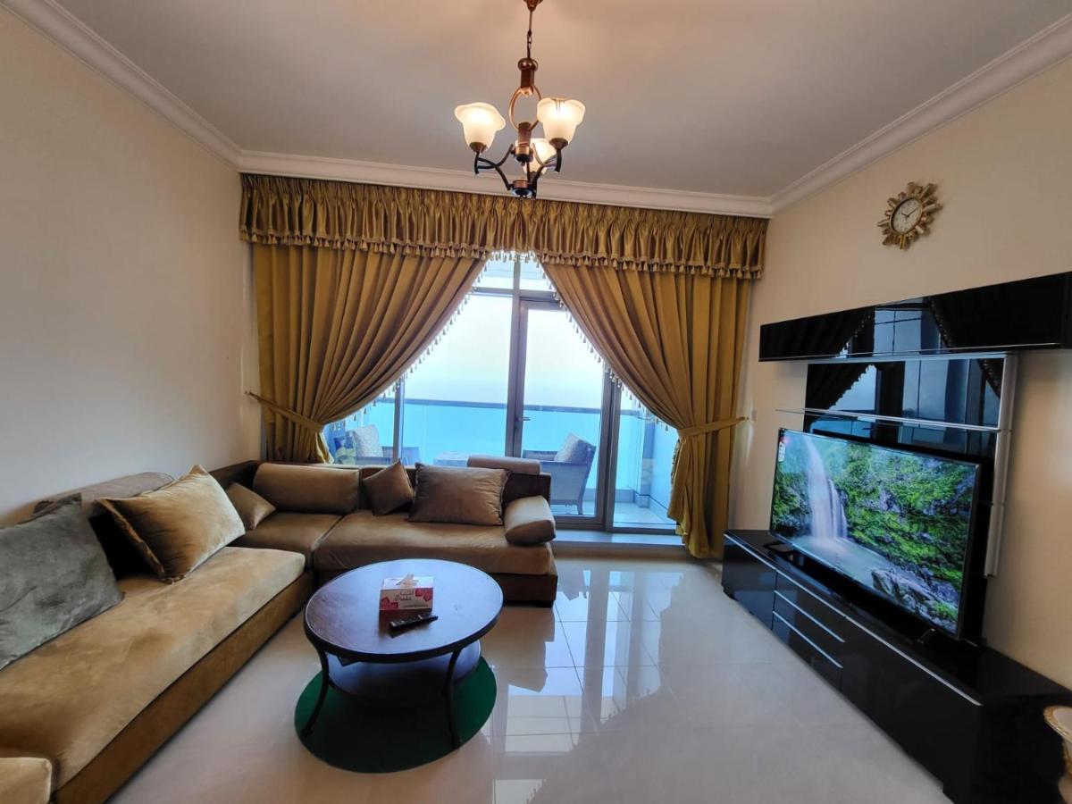 Beachfront Holiday Homes Adzsmán Kültér fotó
